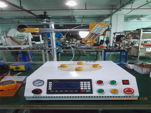 專業(yè)四工位圓形點(diǎn)膠機(jī)供應(yīng)商 中山LED球泡燈自動(dòng)點(diǎn)膠解決方案專家